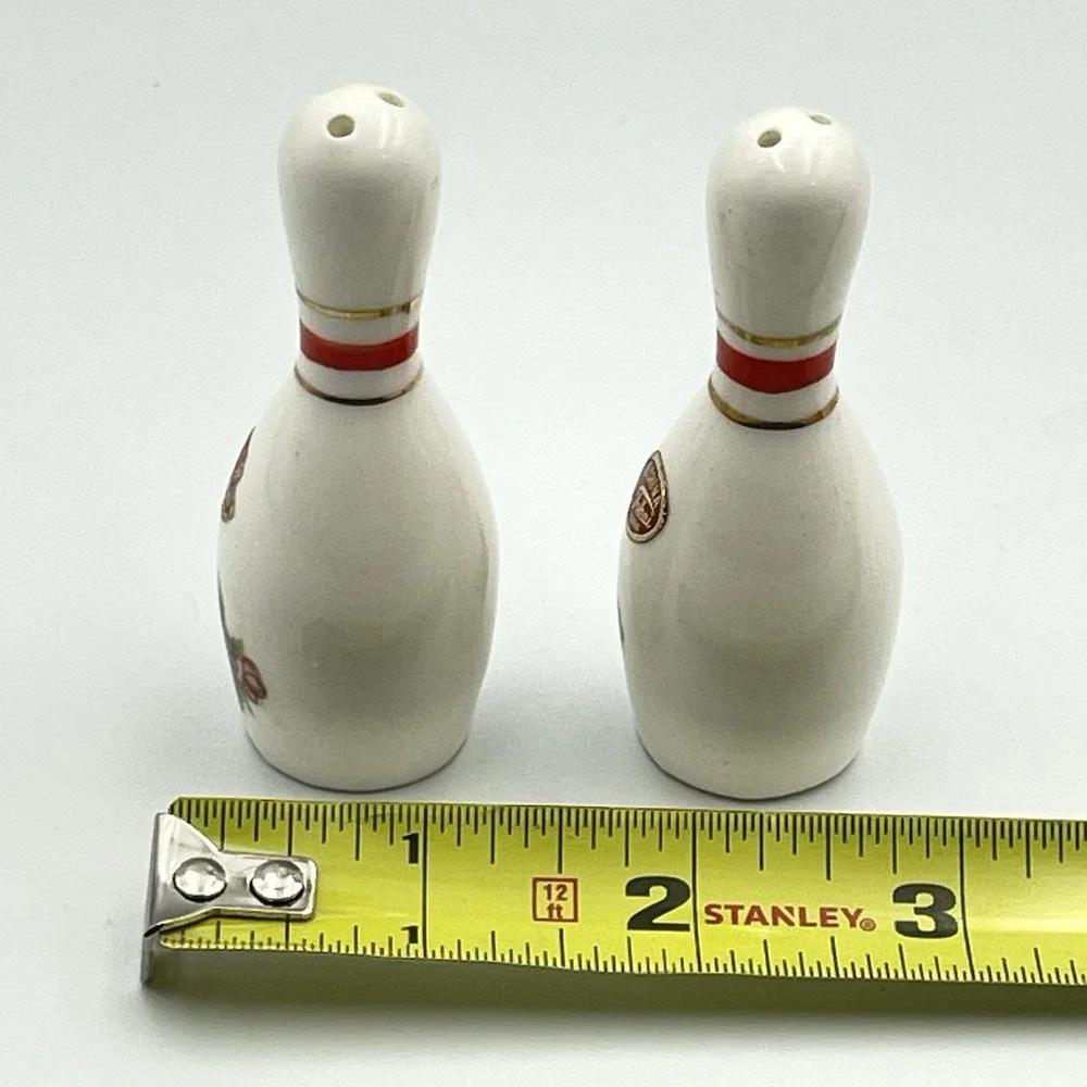 Vintage 1950s Tokai Bone China Japan Bowling Pin Salt & Pepper Shakers Floral‎